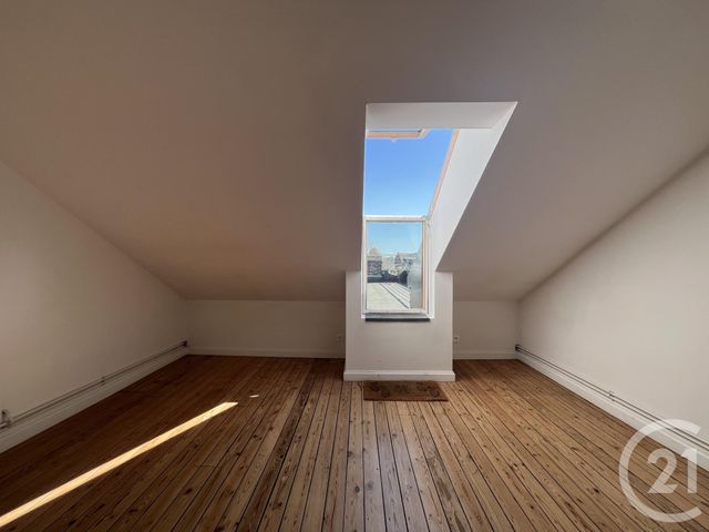 Afficher la photo en grand Appartement F5 à vendre - 5 pièces - 130.0 m2 - LA MADELEINE - 59 - NORD-PAS-DE-CALAIS - Century 21 Grands Boulevards