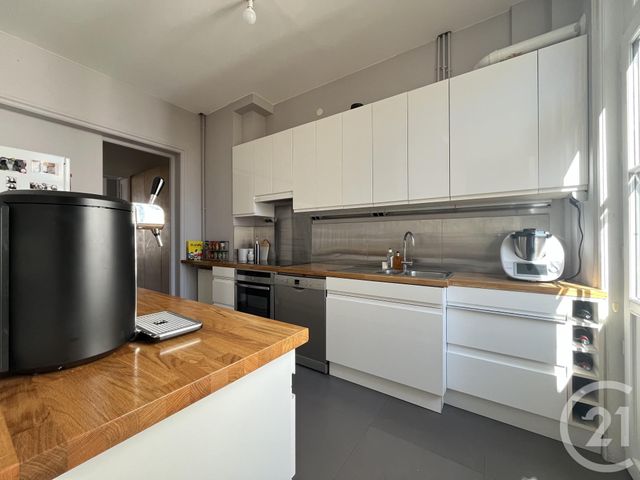 Afficher la photo en grand Appartement F5 à vendre - 5 pièces - 130.0 m2 - LA MADELEINE - 59 - NORD-PAS-DE-CALAIS - Century 21 Grands Boulevards