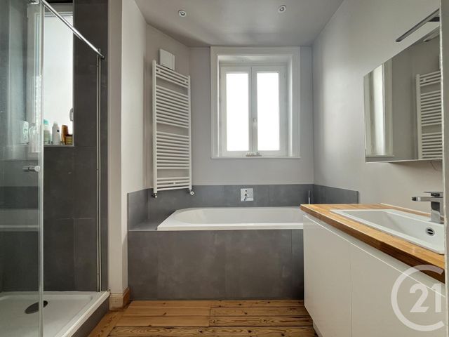 Afficher la photo en grand Appartement F5 à vendre - 5 pièces - 130.0 m2 - LA MADELEINE - 59 - NORD-PAS-DE-CALAIS - Century 21 Grands Boulevards