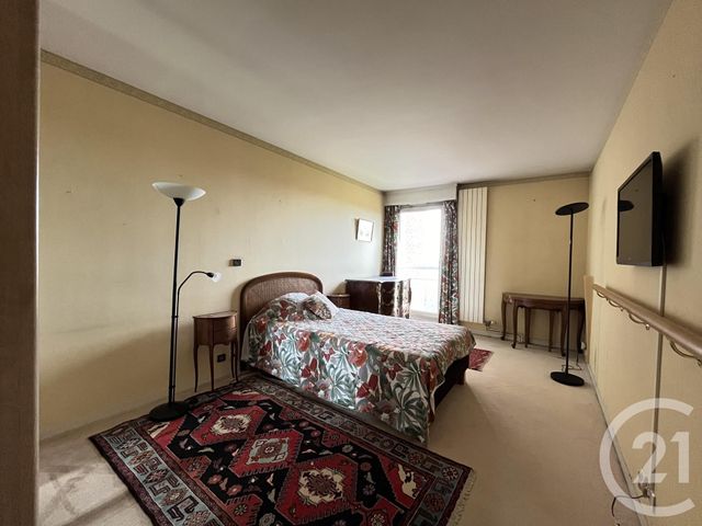Appartement T5 à vendre - 5 pièces - 160.57 m2 - CROIX - 59 - NORD-PAS-DE-CALAIS - Century 21 Grands Boulevards