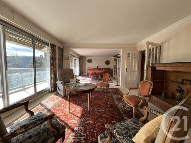 Appartement T5 à vendre - 5 pièces - 160.57 m2 - CROIX - 59 - NORD-PAS-DE-CALAIS - Century 21 Grands Boulevards