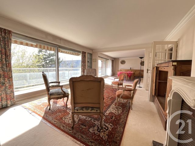 Appartement T5 à vendre - 5 pièces - 160.57 m2 - CROIX - 59 - NORD-PAS-DE-CALAIS - Century 21 Grands Boulevards