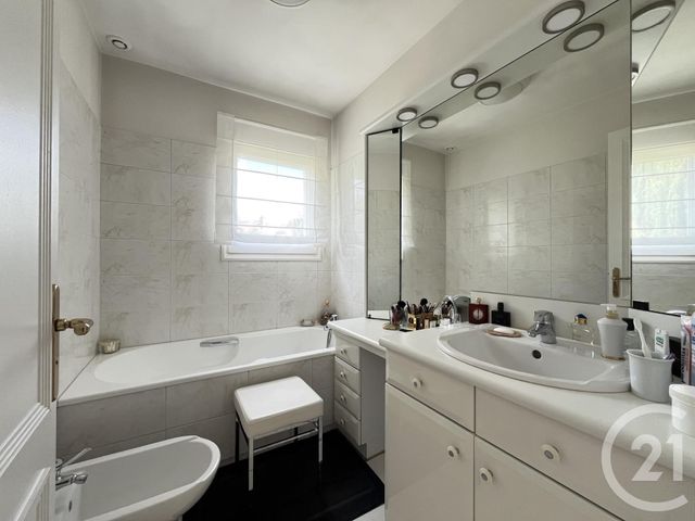 maison à vendre - 4 pièces - 105.0 m2 - WASQUEHAL - 59 - NORD-PAS-DE-CALAIS - Century 21 Grands Boulevards