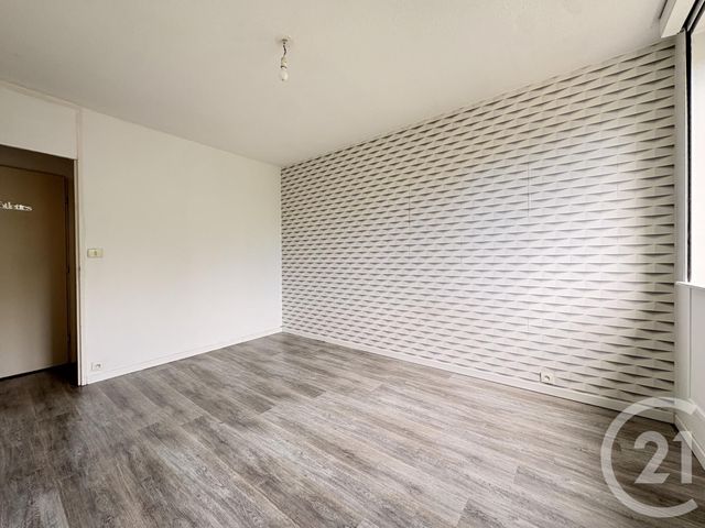 Appartement T3 à vendre - 3 pièces - 74.75 m2 - VILLENEUVE D ASCQ - 59 - NORD-PAS-DE-CALAIS - Century 21 Grands Boulevards