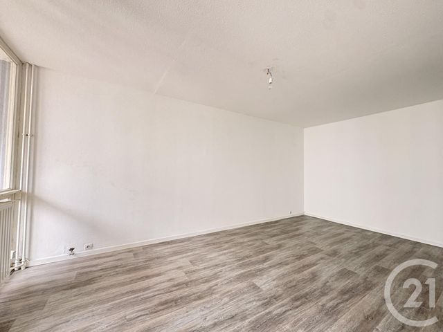 Appartement T3 à vendre - 3 pièces - 74.75 m2 - VILLENEUVE D ASCQ - 59 - NORD-PAS-DE-CALAIS - Century 21 Grands Boulevards