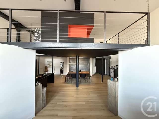 Appartement Loft à vendre - 4 pièces - 181.0 m2 - ROUBAIX - 59 - NORD-PAS-DE-CALAIS - Century 21 Grands Boulevards