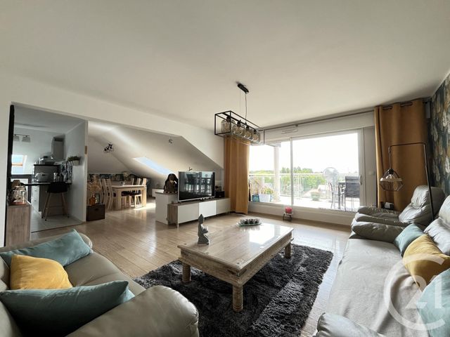 Afficher la photo en grand Appartement T4 à vendre - 4 pièces - 93.68 m2 - WASQUEHAL - 59 - NORD-PAS-DE-CALAIS - Century 21 Grands Boulevards
