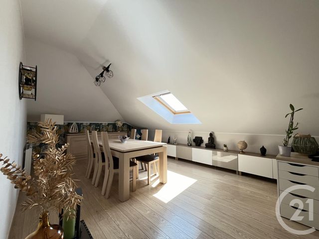 Afficher la photo en grand Appartement T4 à vendre - 4 pièces - 93.68 m2 - WASQUEHAL - 59 - NORD-PAS-DE-CALAIS - Century 21 Grands Boulevards