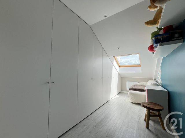 Afficher la photo en grand Appartement T4 à vendre - 4 pièces - 93.68 m2 - WASQUEHAL - 59 - NORD-PAS-DE-CALAIS - Century 21 Grands Boulevards