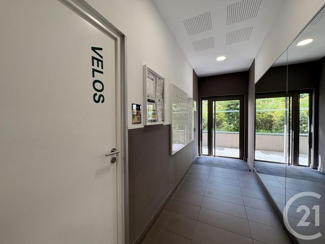 Appartement Studio à vendre - 1 pièce - 29.45 m2 - LILLE - 59 - NORD-PAS-DE-CALAIS - Century 21 Grands Boulevards