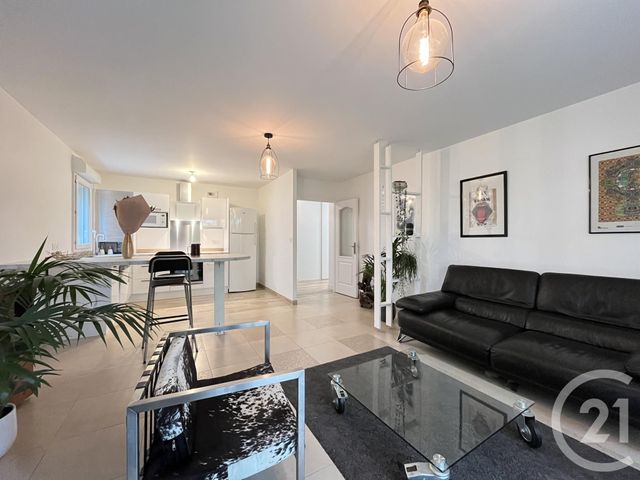 Appartement à vendre - 3 pièces - 71.74 m2 - WASQUEHAL - 59 - NORD-PAS-DE-CALAIS - Century 21 Grands Boulevards