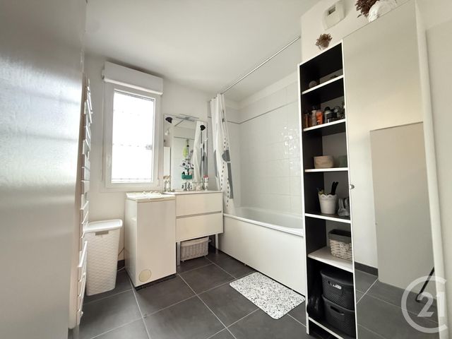 Appartement T3 à vendre - 3 pièces - 79.31 m2 - WASQUEHAL - 59 - NORD-PAS-DE-CALAIS - Century 21 Grands Boulevards