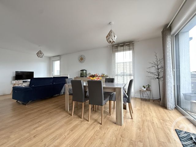 Appartement T3 à vendre - 3 pièces - 79.31 m2 - WASQUEHAL - 59 - NORD-PAS-DE-CALAIS - Century 21 Grands Boulevards