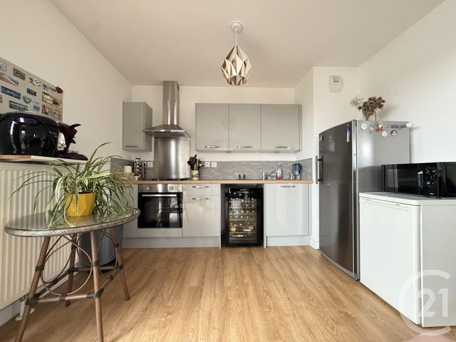 Appartement T3 à vendre - 3 pièces - 79.31 m2 - WASQUEHAL - 59 - NORD-PAS-DE-CALAIS - Century 21 Grands Boulevards