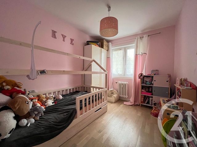 Appartement T4 à vendre - 4 pièces - 76.75 m2 - VILLENEUVE D ASCQ - 59 - NORD-PAS-DE-CALAIS - Century 21 Grands Boulevards