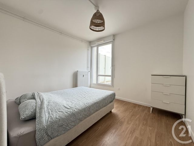 Appartement T4 à vendre - 4 pièces - 91.0 m2 - VILLENEUVE D ASCQ - 59 - NORD-PAS-DE-CALAIS - Century 21 Grands Boulevards