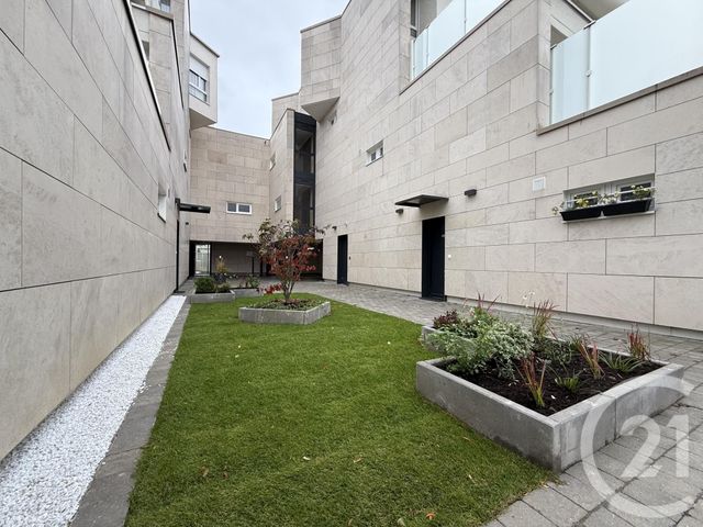 Appartement T4 à vendre - 4 pièces - 91.0 m2 - VILLENEUVE D ASCQ - 59 - NORD-PAS-DE-CALAIS - Century 21 Grands Boulevards