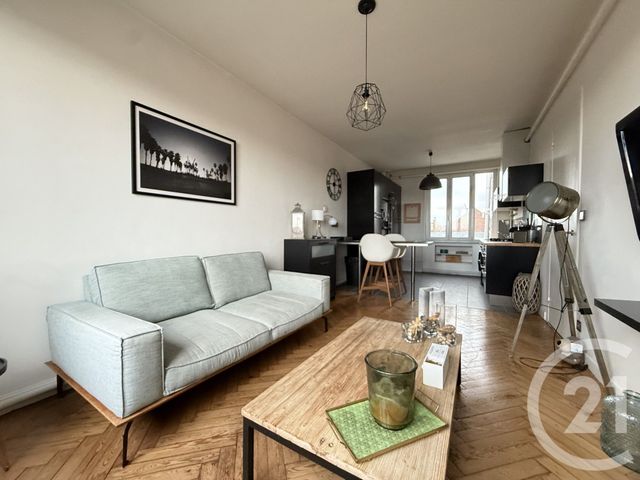 Appartement T2 à vendre - 2 pièces - 45.61 m2 - TOURCOING - 59 - NORD-PAS-DE-CALAIS - Century 21 Grands Boulevards