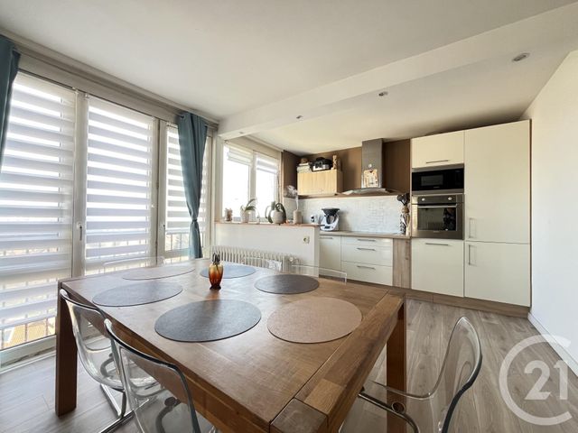 Appartement T3 à vendre - 3 pièces - 70.0 m2 - WASQUEHAL - 59 - NORD-PAS-DE-CALAIS - Century 21 Grands Boulevards