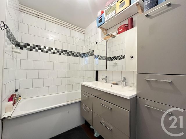 Appartement T3 à vendre - 3 pièces - 70.0 m2 - WASQUEHAL - 59 - NORD-PAS-DE-CALAIS - Century 21 Grands Boulevards