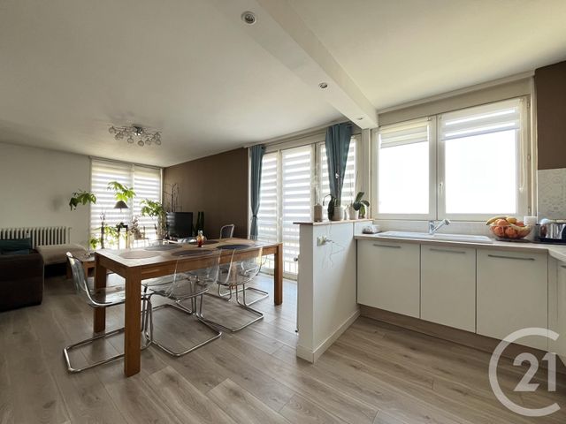 Appartement T3 à vendre - 3 pièces - 70.0 m2 - WASQUEHAL - 59 - NORD-PAS-DE-CALAIS - Century 21 Grands Boulevards