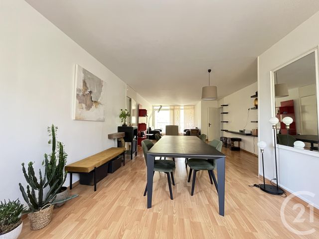 Appartement F3 à vendre - 3 pièces - 99.1 m2 - CROIX - 59 - NORD-PAS-DE-CALAIS - Century 21 Grands Boulevards