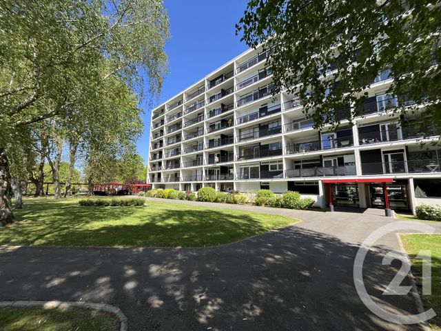 Appartement F3 à vendre - 3 pièces - 99.1 m2 - CROIX - 59 - NORD-PAS-DE-CALAIS - Century 21 Grands Boulevards