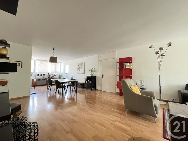 Appartement F3 à vendre - 3 pièces - 99.1 m2 - CROIX - 59 - NORD-PAS-DE-CALAIS - Century 21 Grands Boulevards