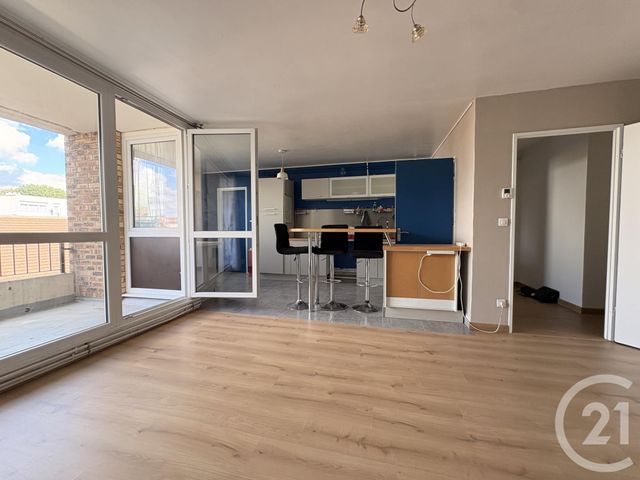 Appartement T3 à vendre - 3 pièces - 72.37 m2 - VILLENEUVE D ASCQ - 59 - NORD-PAS-DE-CALAIS - Century 21 Grands Boulevards