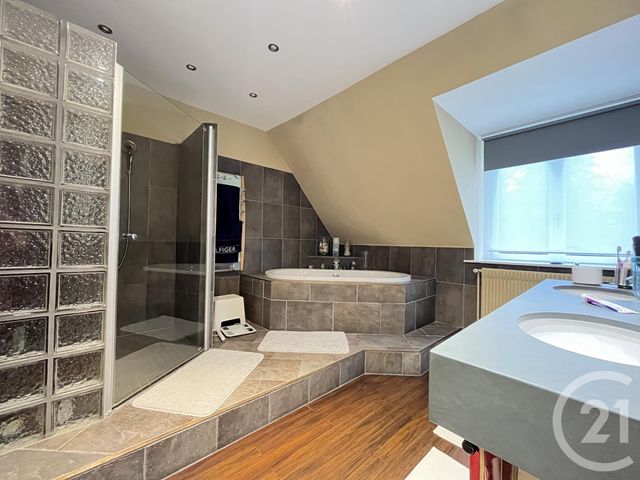 maison à vendre - 7 pièces - 167.0 m2 - CROIX - 59 - NORD-PAS-DE-CALAIS - Century 21 Grands Boulevards