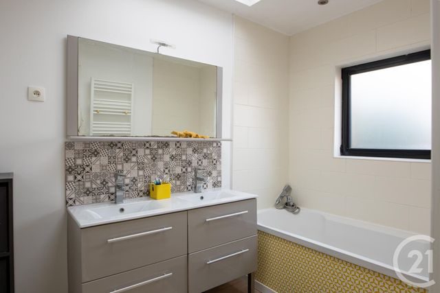 maison à vendre - 5 pièces - 107.2 m2 - VILLENEUVE D ASCQ - 59 - NORD-PAS-DE-CALAIS - Century 21 Grands Boulevards