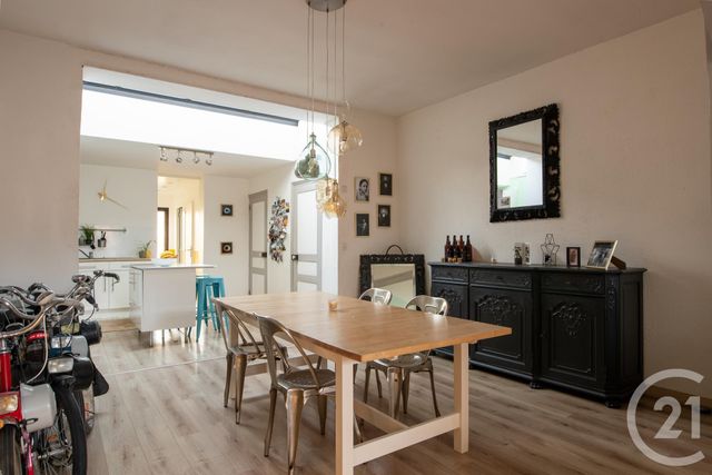 maison à vendre - 5 pièces - 107.2 m2 - VILLENEUVE D ASCQ - 59 - NORD-PAS-DE-CALAIS - Century 21 Grands Boulevards