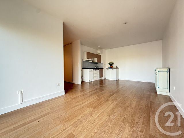 Appartement T3 à vendre - 3 pièces - 62.82 m2 - WASQUEHAL - 59 - NORD-PAS-DE-CALAIS - Century 21 Grands Boulevards