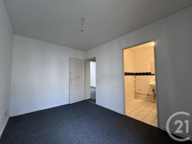 Appartement T2 à vendre - 2 pièces - 46.63 m2 - LILLE - 59 - NORD-PAS-DE-CALAIS - Century 21 Grands Boulevards