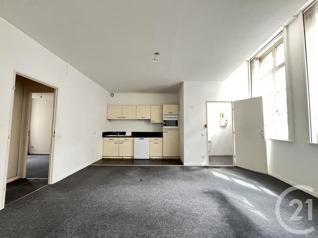 Appartement T2 à vendre - 2 pièces - 46.63 m2 - LILLE - 59 - NORD-PAS-DE-CALAIS - Century 21 Grands Boulevards