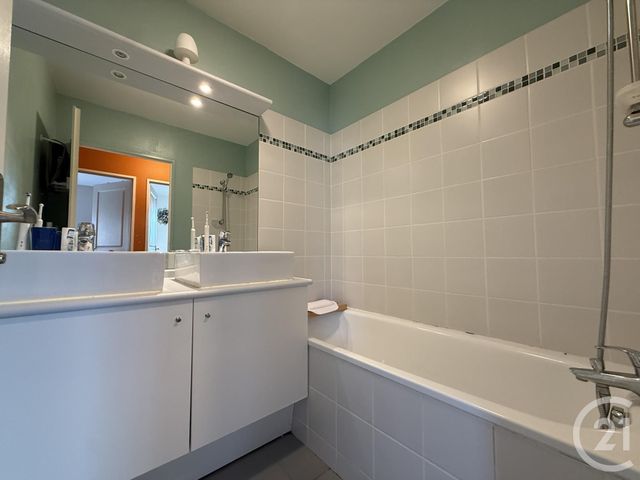 maison à vendre - 4 pièces - 77.19 m2 - WASQUEHAL - 59 - NORD-PAS-DE-CALAIS - Century 21 Grands Boulevards