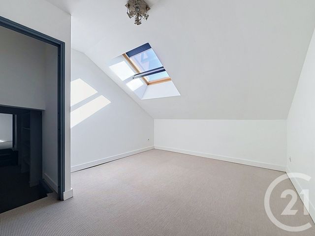 Appartement T3 à vendre - 3 pièces - 76.39 m2 - TOURCOING - 59 - NORD-PAS-DE-CALAIS - Century 21 Grands Boulevards