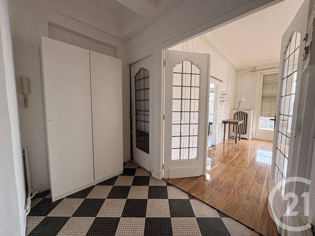 Appartement F2 bis à vendre - 2 pièces - 76.94 m2 - LILLE - 59 - NORD-PAS-DE-CALAIS - Century 21 Grands Boulevards
