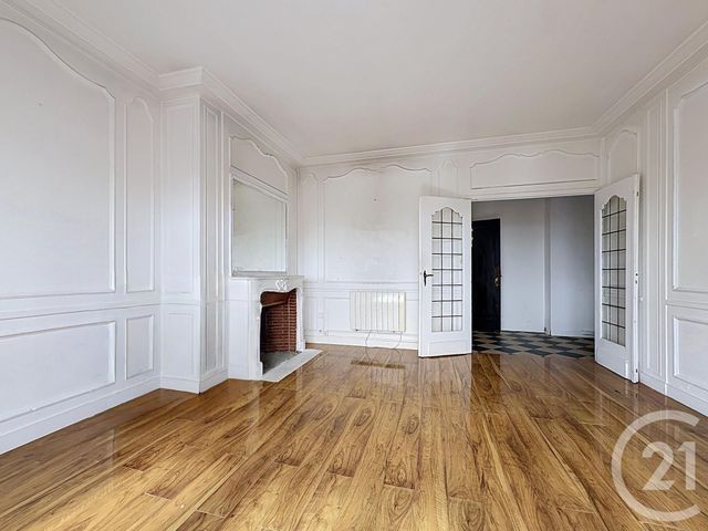Appartement F3 à vendre - 2 pièces - 76.94 m2 - LILLE - 59 - NORD-PAS-DE-CALAIS - Century 21 Grands Boulevards