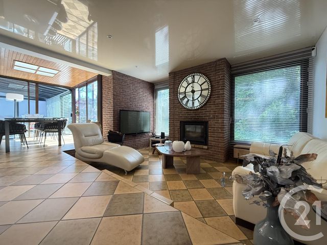 maison à vendre - 4 pièces - 141.1 m2 - VILLENEUVE D ASCQ - 59 - NORD-PAS-DE-CALAIS - Century 21 Grands Boulevards