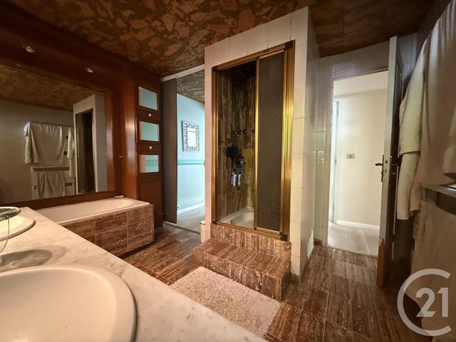 maison à vendre - 4 pièces - 141.1 m2 - VILLENEUVE D ASCQ - 59 - NORD-PAS-DE-CALAIS - Century 21 Grands Boulevards