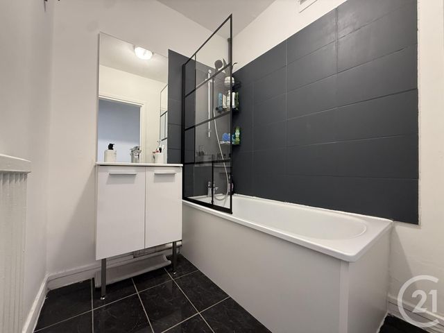 Appartement T3 à vendre - 3 pièces - 60.0 m2 - ROUBAIX - 59 - NORD-PAS-DE-CALAIS - Century 21 Grands Boulevards