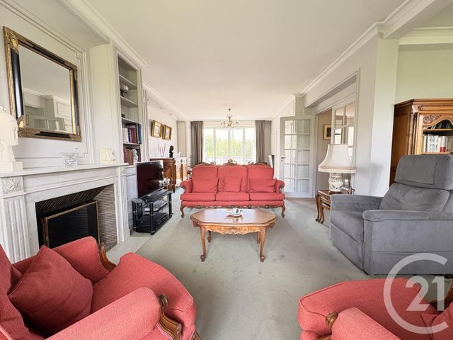 Appartement T4 à vendre - 4 pièces - 123.0 m2 - LILLE - 59 - NORD-PAS-DE-CALAIS - Century 21 Grands Boulevards