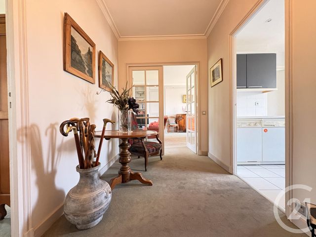 Appartement T4 à vendre - 4 pièces - 123.0 m2 - LILLE - 59 - NORD-PAS-DE-CALAIS - Century 21 Grands Boulevards