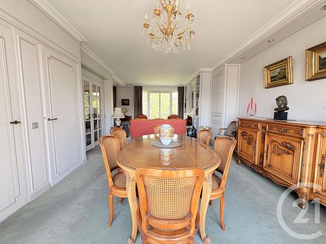 Appartement T4 à vendre - 4 pièces - 123.0 m2 - LILLE - 59 - NORD-PAS-DE-CALAIS - Century 21 Grands Boulevards