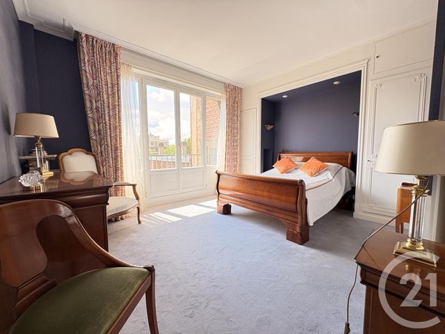 Appartement T4 à vendre - 4 pièces - 123.0 m2 - LILLE - 59 - NORD-PAS-DE-CALAIS - Century 21 Grands Boulevards