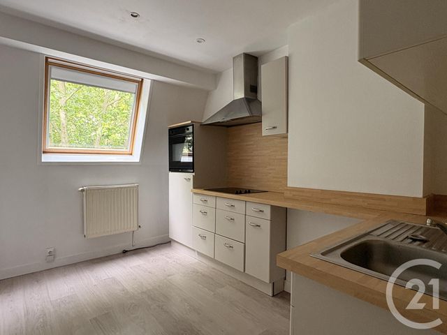 Appartement Studio à vendre - 1 pièce - 31.5 m2 - LILLE - 59 - NORD-PAS-DE-CALAIS - Century 21 Grands Boulevards