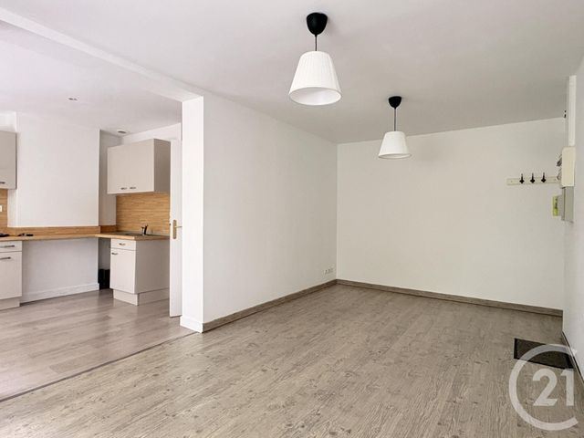 Appartement Studio à vendre - 1 pièce - 31.5 m2 - LILLE - 59 - NORD-PAS-DE-CALAIS - Century 21 Grands Boulevards