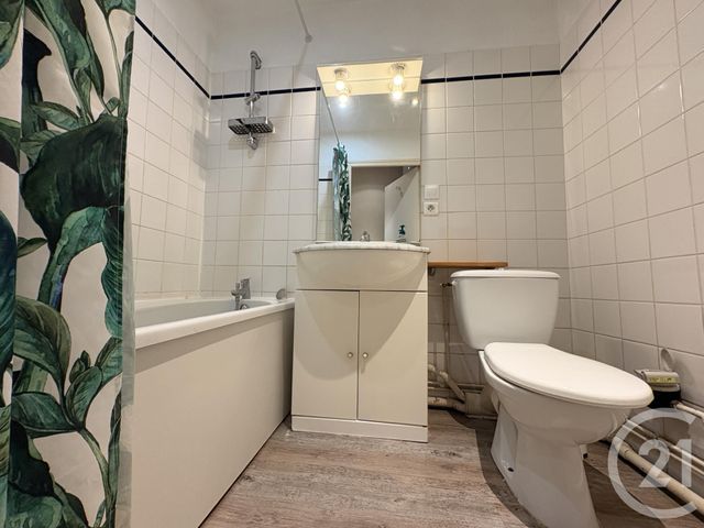 Appartement Studio à vendre - 1 pièce - 31.5 m2 - LILLE - 59 - NORD-PAS-DE-CALAIS - Century 21 Grands Boulevards