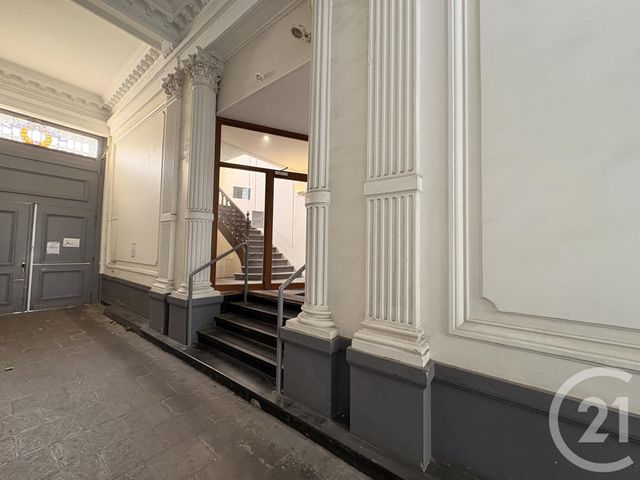 Appartement Studio à vendre - 1 pièce - 31.5 m2 - LILLE - 59 - NORD-PAS-DE-CALAIS - Century 21 Grands Boulevards